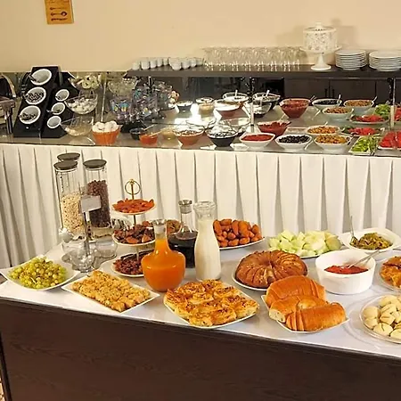 Ξενοδοχείο Edahan 3*
